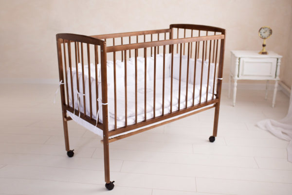Кроватка детская GOLDEN BABY колесо-качалка - Венге